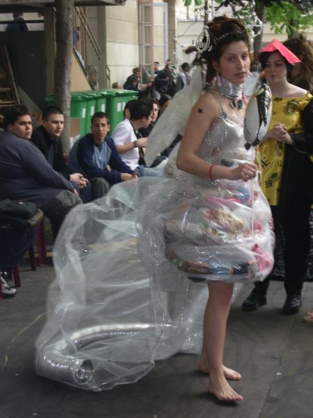 j'ai trop aimé ce costume ^^