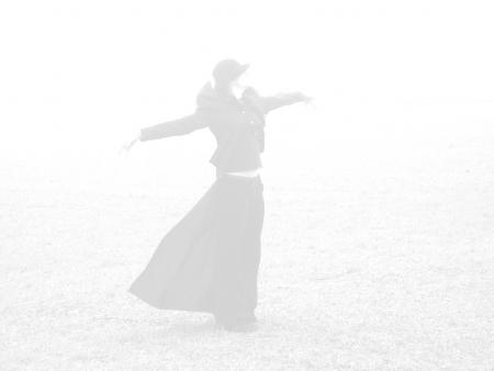 OrOre quand elle va faire mumuse dans les champs ^^ ( son frère prends les photos pour cette fois-ci ^^ )